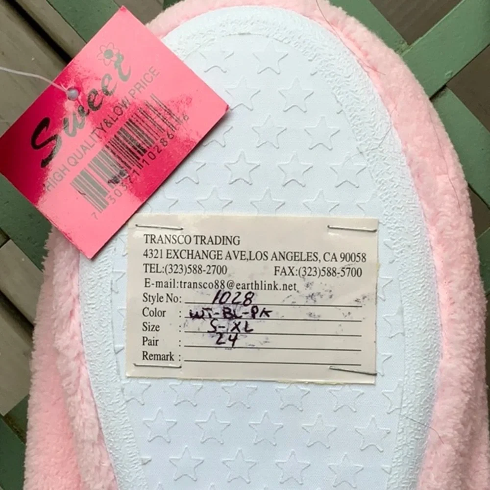 Slippers - Picture 5 of 5